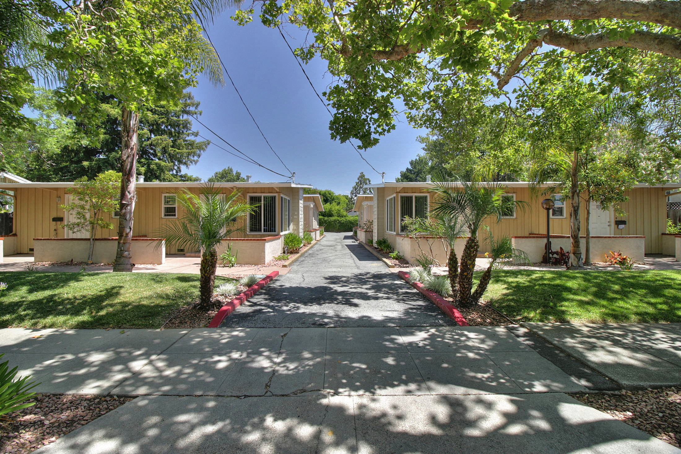 Stanford Apartments photo 5